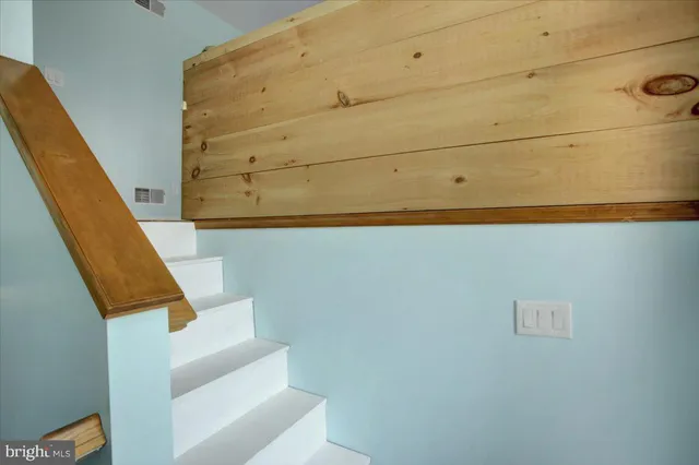 $295,000 | 10119 Cardinal Drive, Orrstown, PA 17244