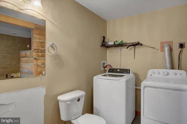 $295,000 | 10119 Cardinal Drive, Orrstown, PA 17244