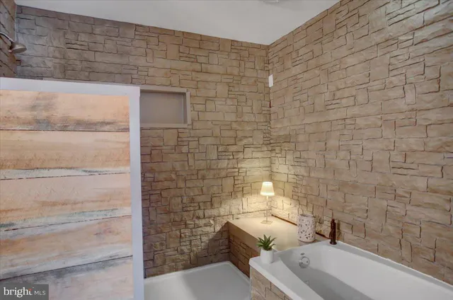 $295,000 | 10119 Cardinal Drive, Orrstown, PA 17244