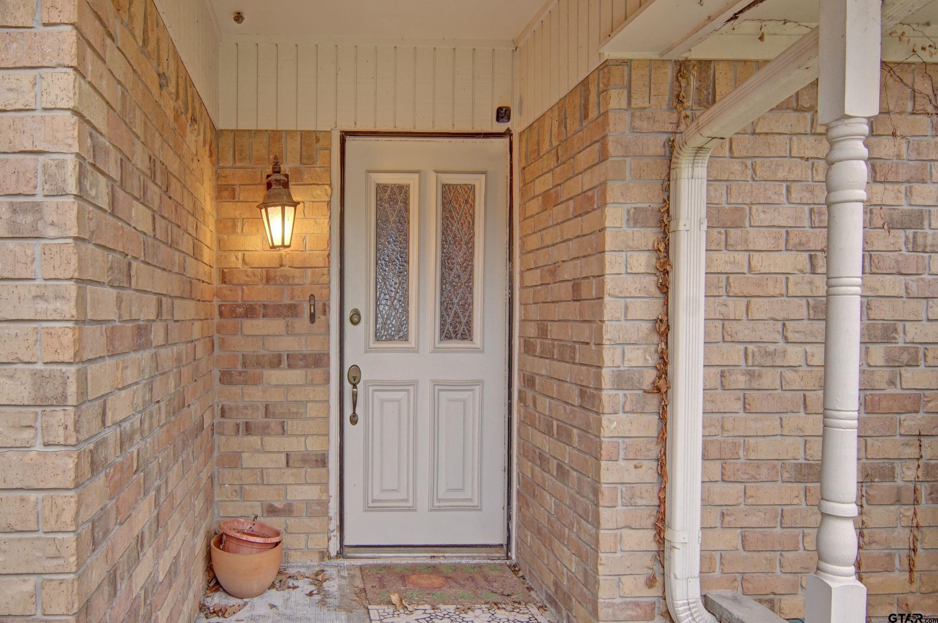 520 County Road 3445 Emory, TX 75440 - Photo 5 of 31 a bathroom with a shower