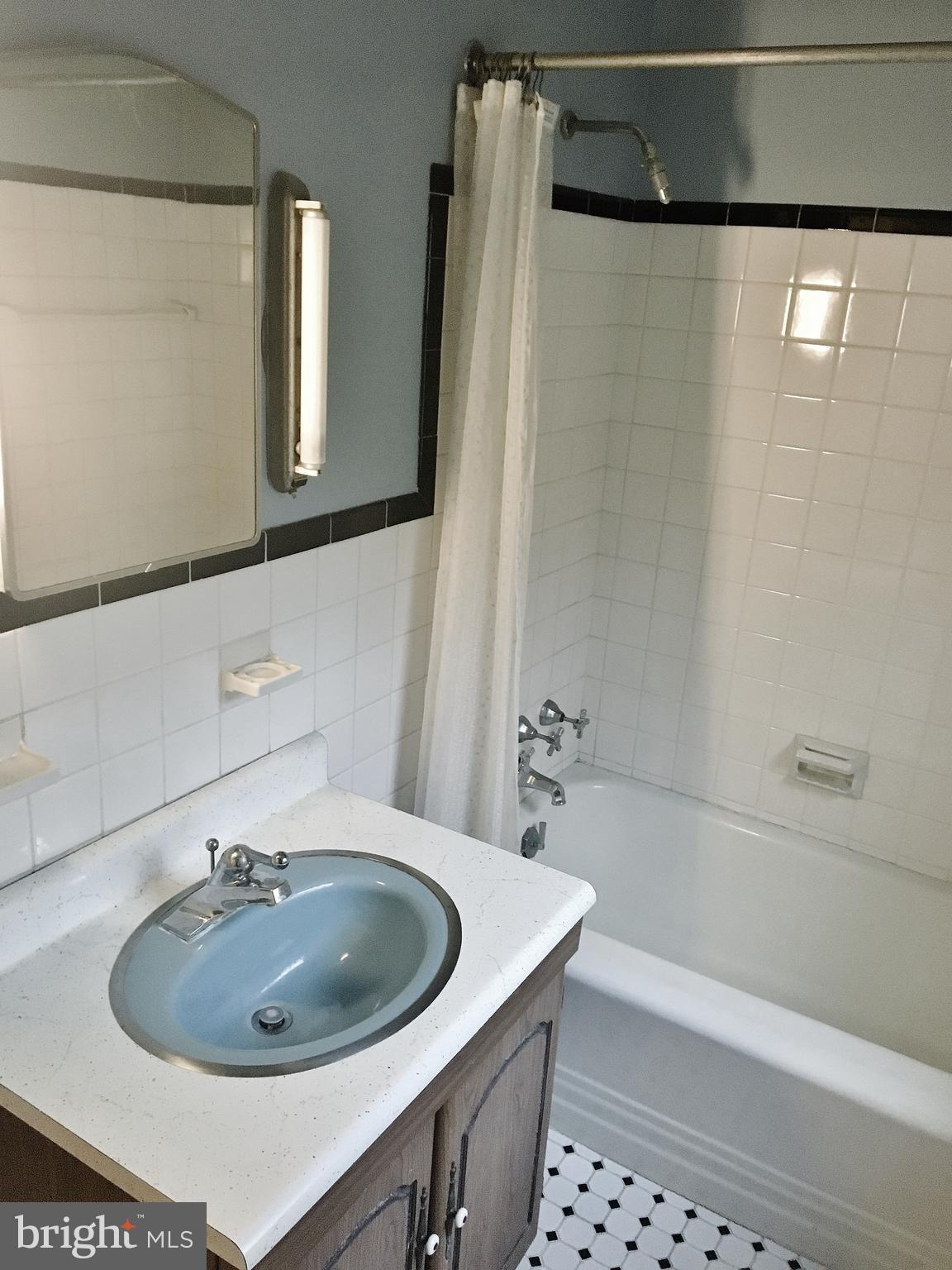 1026 Pleasure Road Lancaster, PA 17601 - Photo 10 of 18 Gallery Image 10