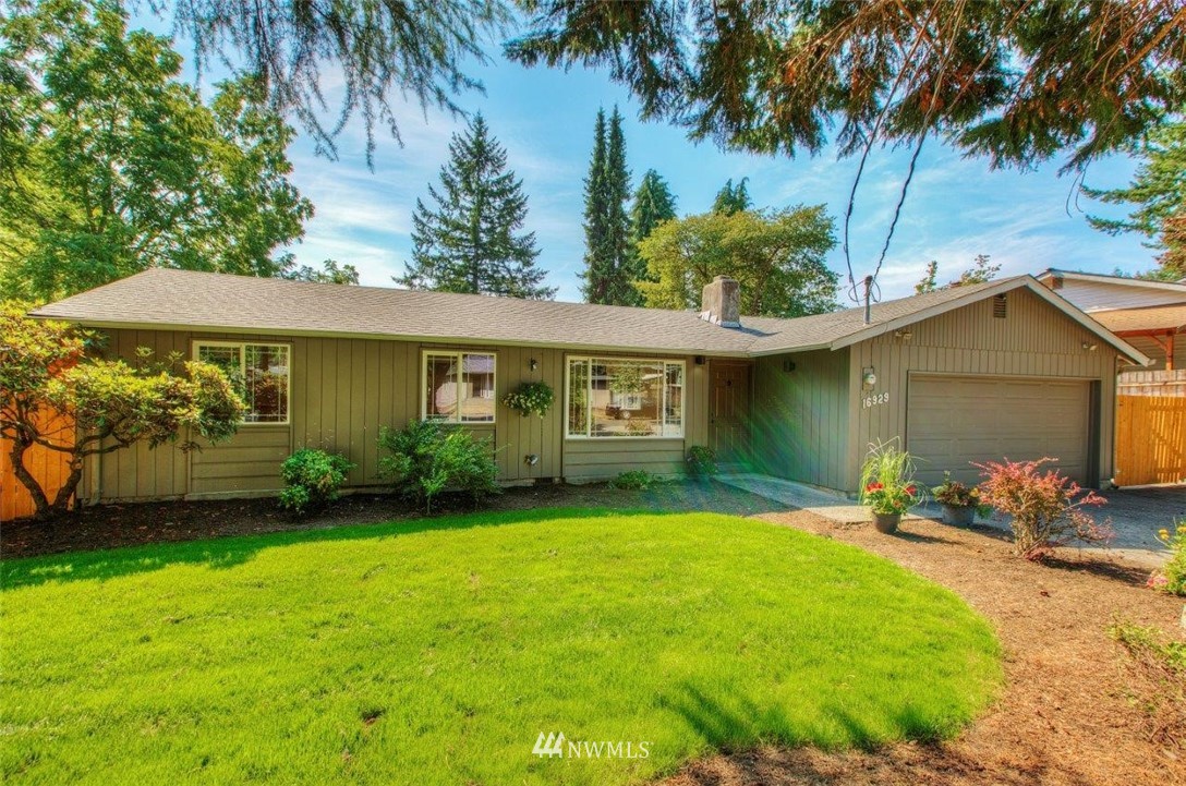 16929 Southeast 142nd Street Renton, WA 98059 - Photo 2 of 24