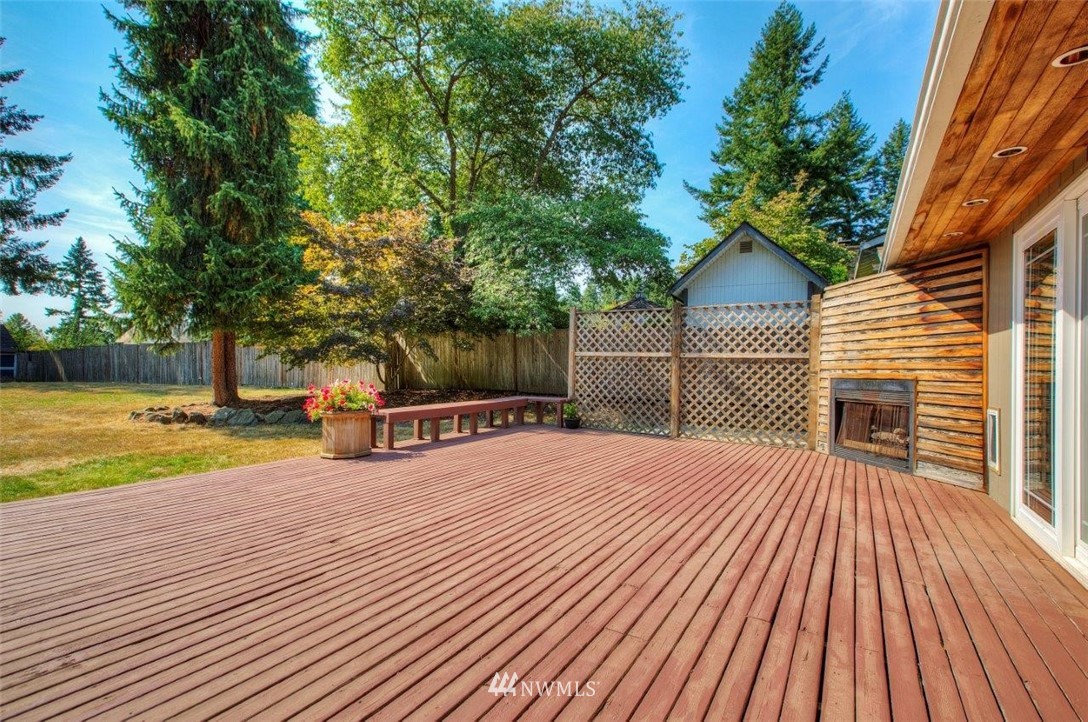 16929 Southeast 142nd Street Renton, WA 98059 - Photo 16 of 24