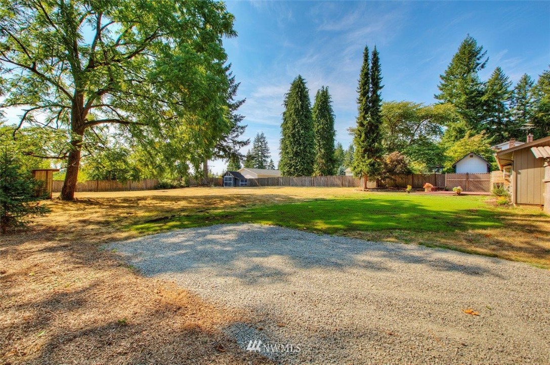 16929 Southeast 142nd Street Renton, WA 98059 - Photo 18 of 24