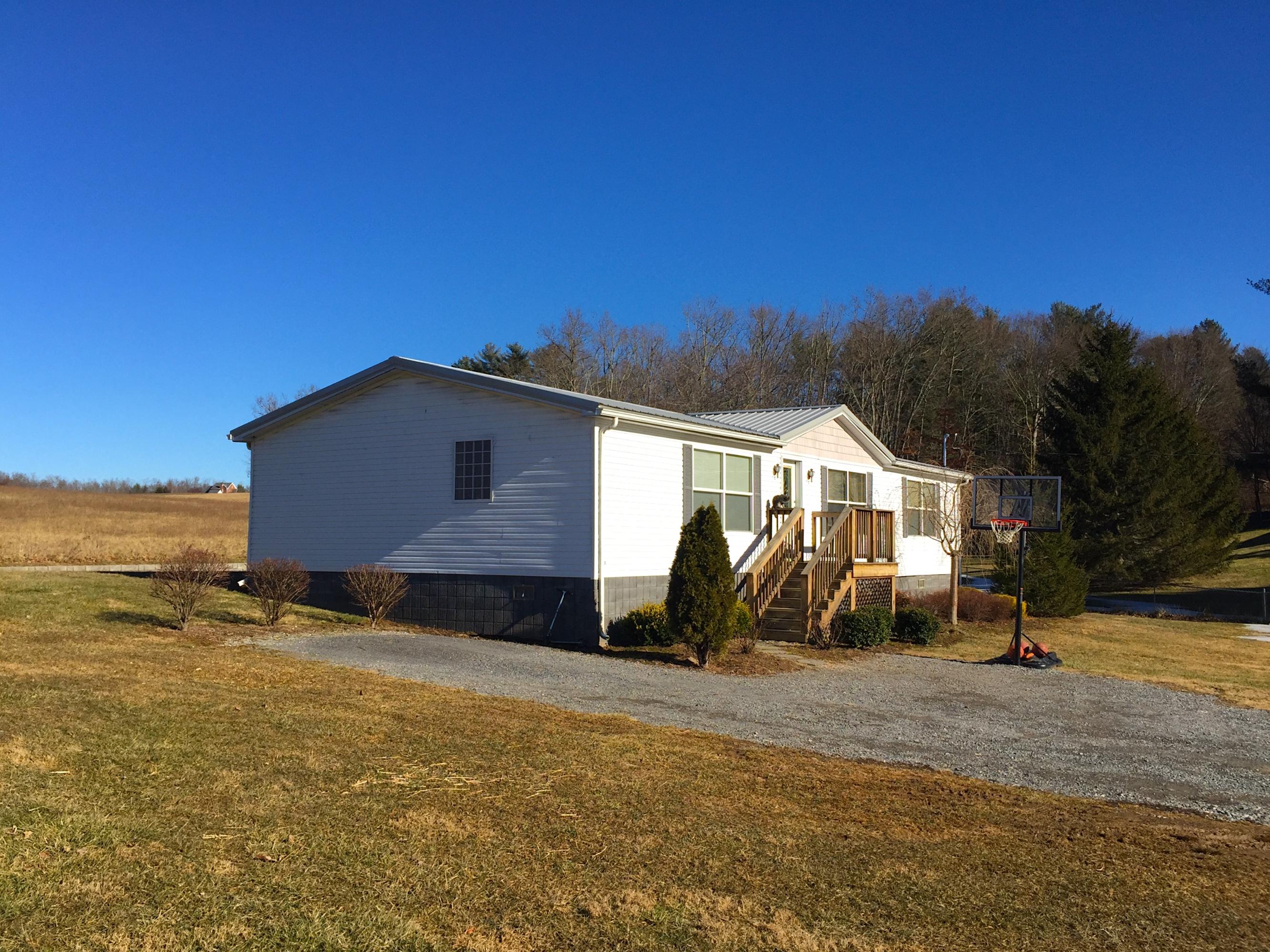 265 Harper Road Lewisburg, WV 24901 - Photo 22 of 26 Gallery Image 22