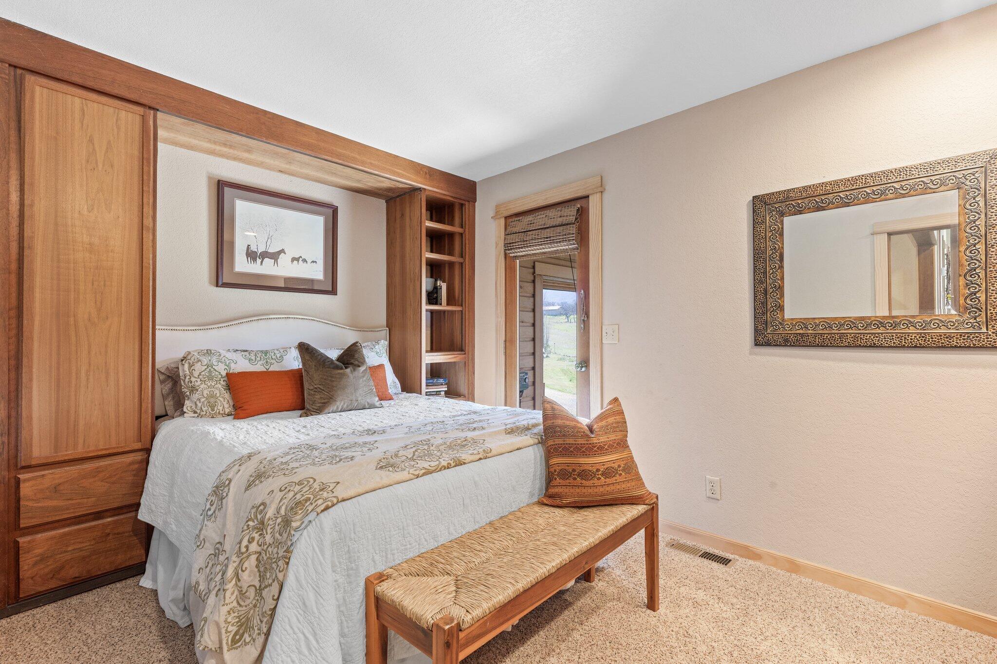 170 Emigrant Lake Road Ashland, OR 97520 - Photo 30 of 86 33-web-or-mls-IMGL4512