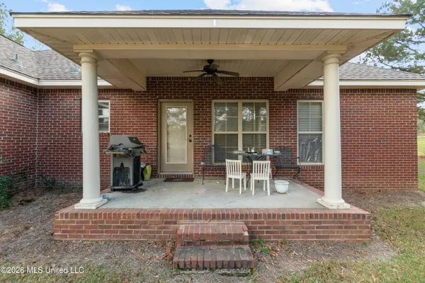 $271,000 | 150 Latigo Loop, Sumrall, MS 39482