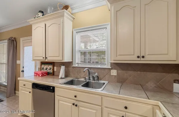 $271,000 | 150 Latigo Loop, Sumrall, MS 39482