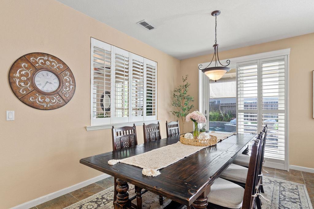 2104 Huxley Way Modesto, CA 95356 - Photo 20 of 67