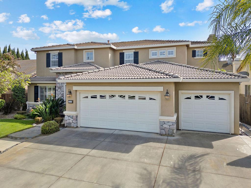 2104 Huxley Way Modesto, CA 95356 - Photo 2 of 67