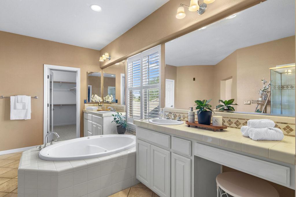 2104 Huxley Way Modesto, CA 95356 - Photo 47 of 67