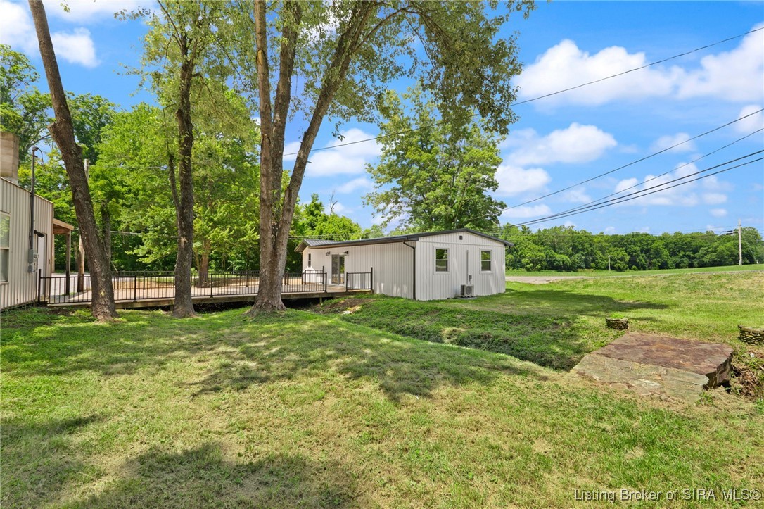 4473 Alonzo Smith Road Georgetown, IN 47122 - Photo 13 of 57