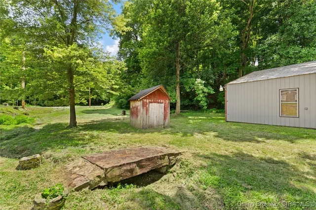 $365,000 | 4473 Alonzo Smith Road, Georgetown, IN 47122