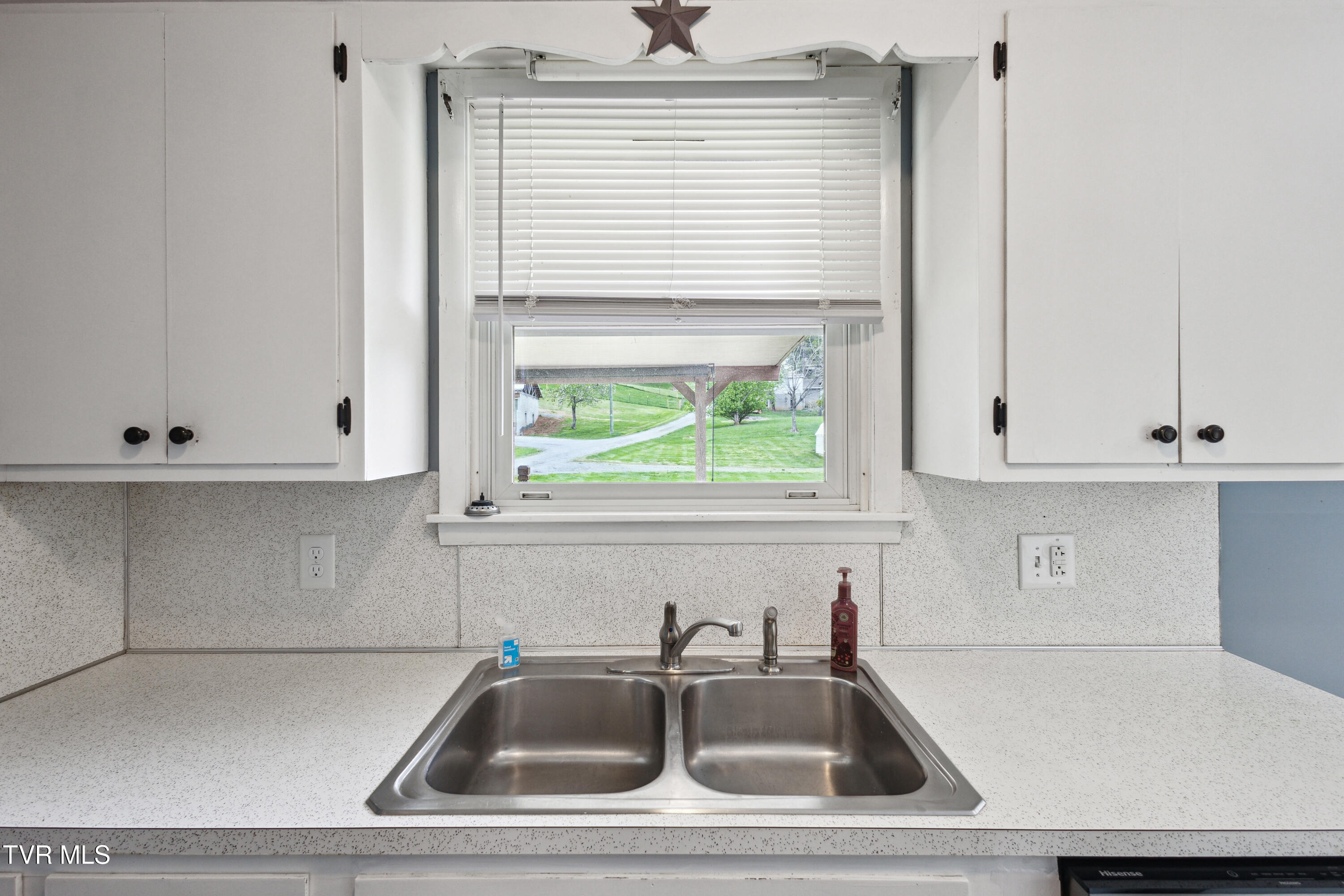 583 Fleming Road Gate City, VA 24251 - Photo 11 of 52 11