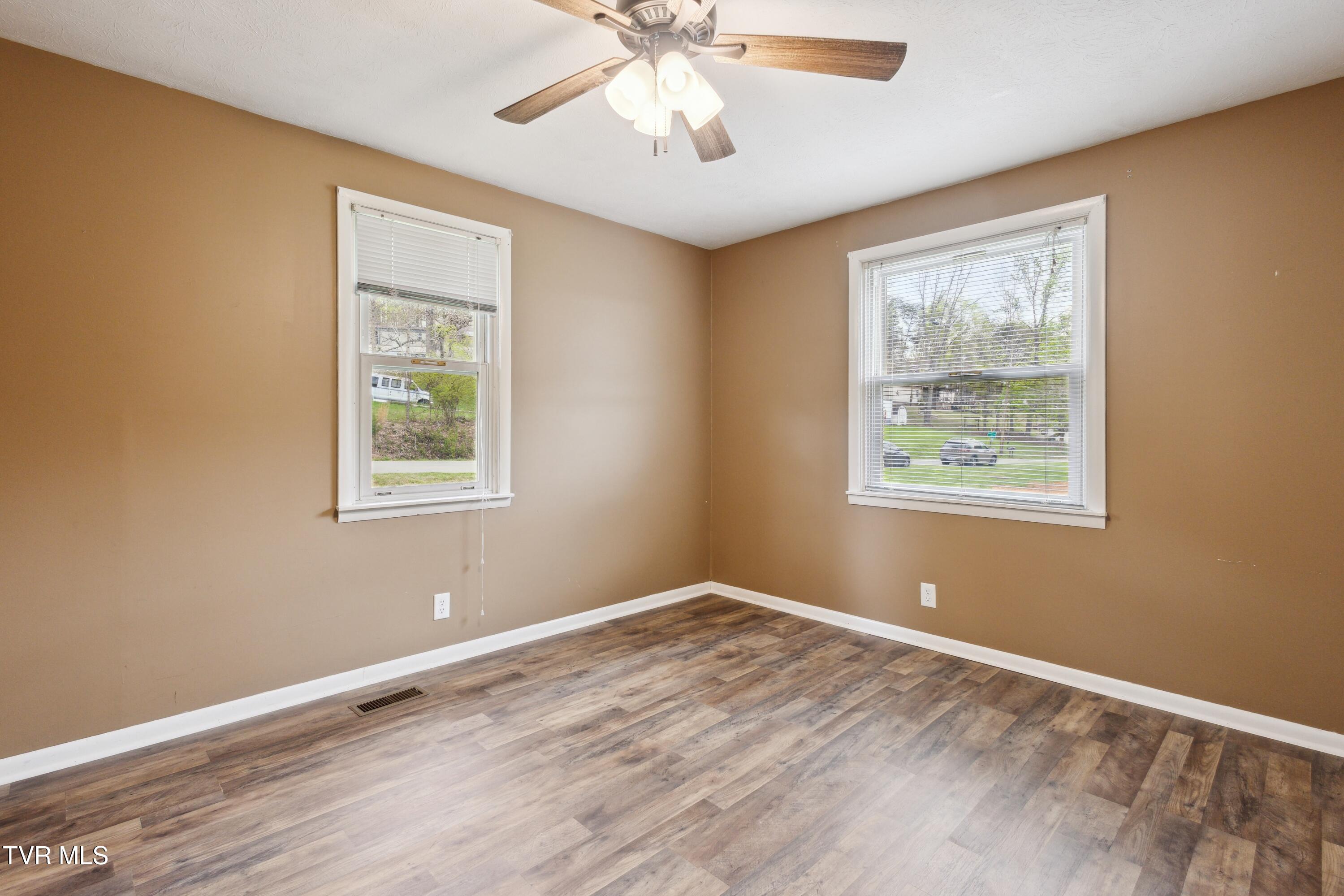 583 Fleming Road Gate City, VA 24251 - Photo 17 of 52 17