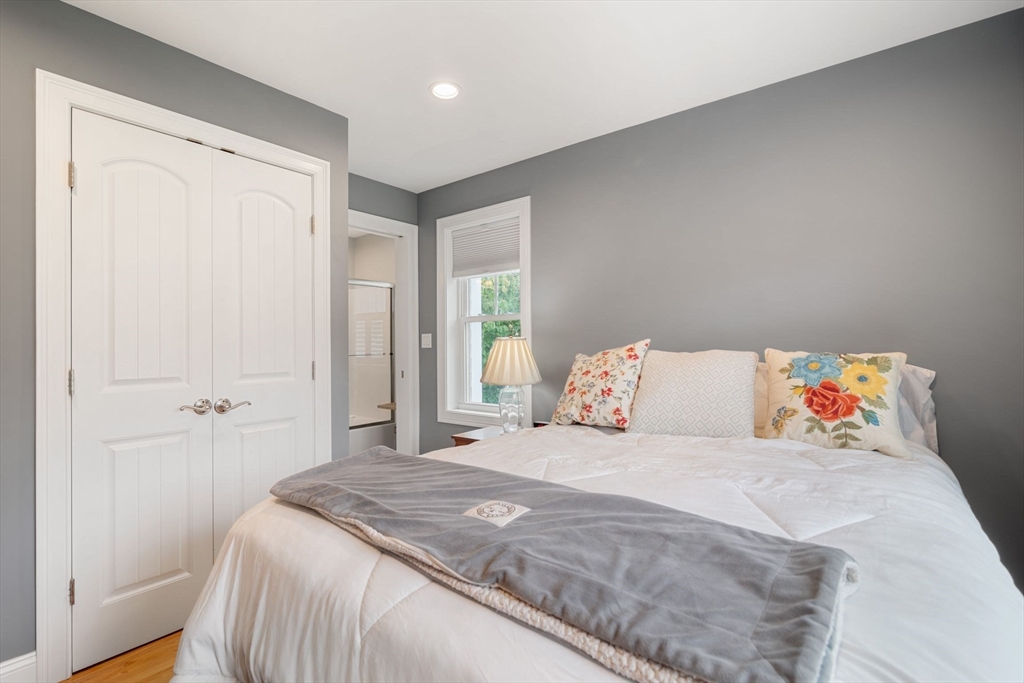21 Ridgehill Lane Bourne, MA 02562 - Photo 13 of 39 Gallery Image 13