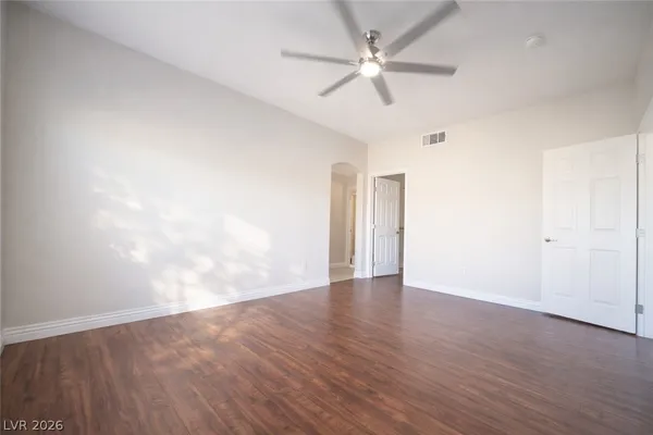 $2,300 | 825 Canterra Street, Unit 2058, Las Vegas, NV 89138