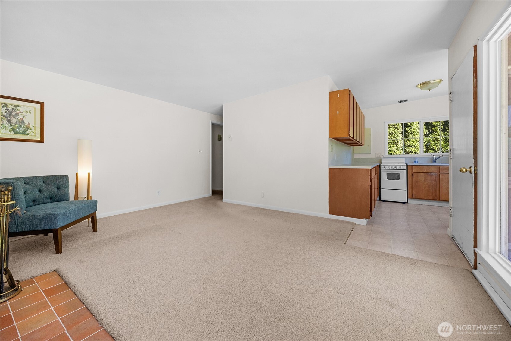 8833 Northeast Bothell Way Kenmore, WA 98028 - Photo 4 of 38