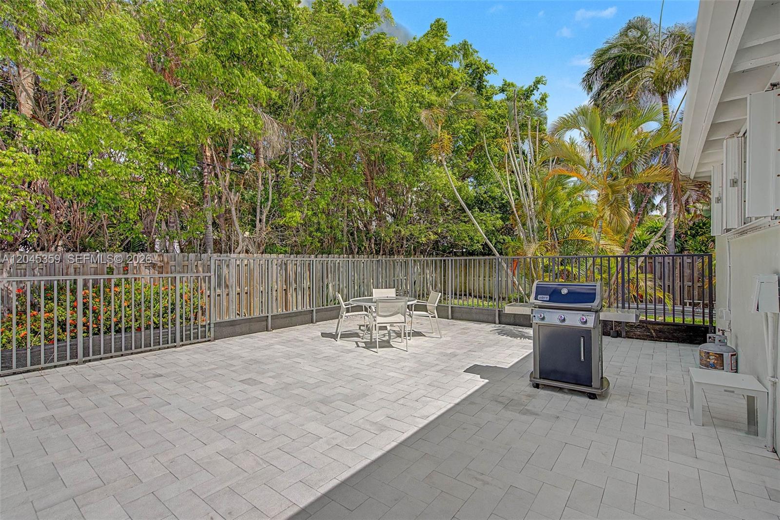 340 Atlantic Road Key Biscayne, FL 33149 - Photo 38 of 49