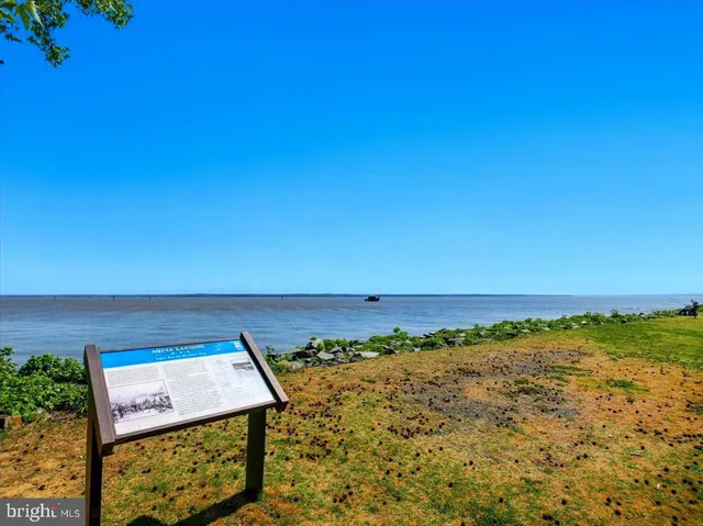 $1,074,500 | 26 Sentinel Ridge Lane, Stafford, VA 22554