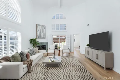 $2,199,000 | 121 South Helberta Avenue, Unit A, Redondo Beach, CA 90277