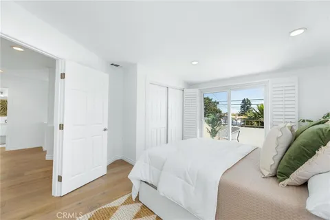 $2,199,000 | 121 South Helberta Avenue, Unit A, Redondo Beach, CA 90277