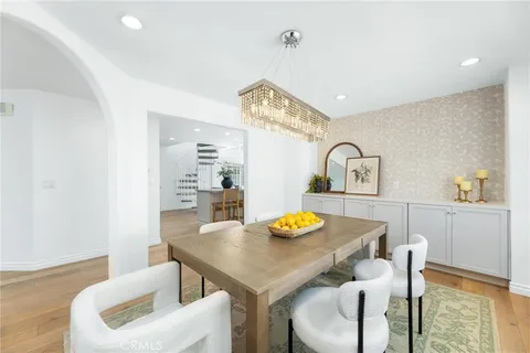 $2,199,000 | 121 South Helberta Avenue, Unit A, Redondo Beach, CA 90277