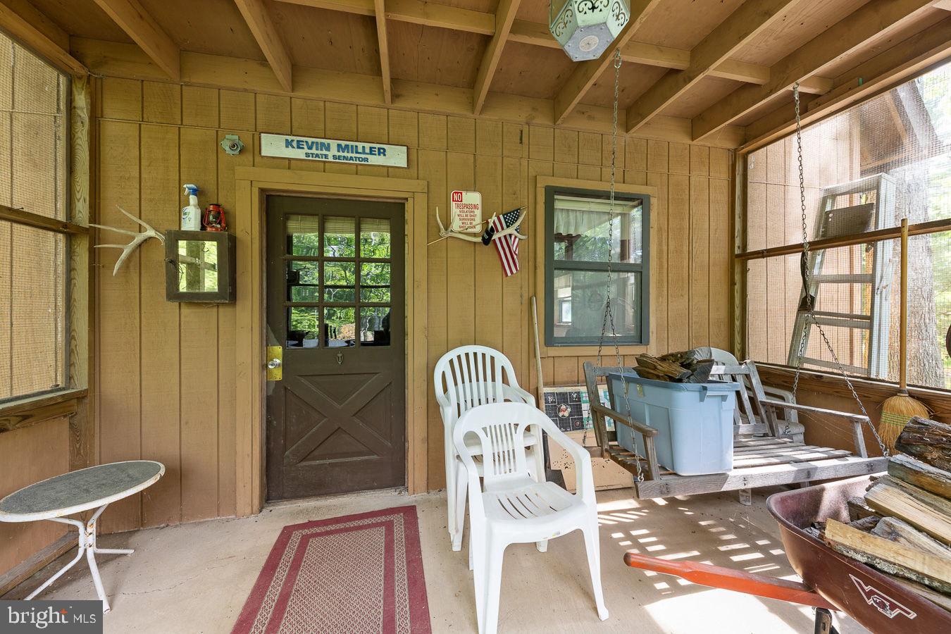1499 Buggy Ridge Road Mount Jackson, VA 22842 - Photo 24 of 39 Front porch