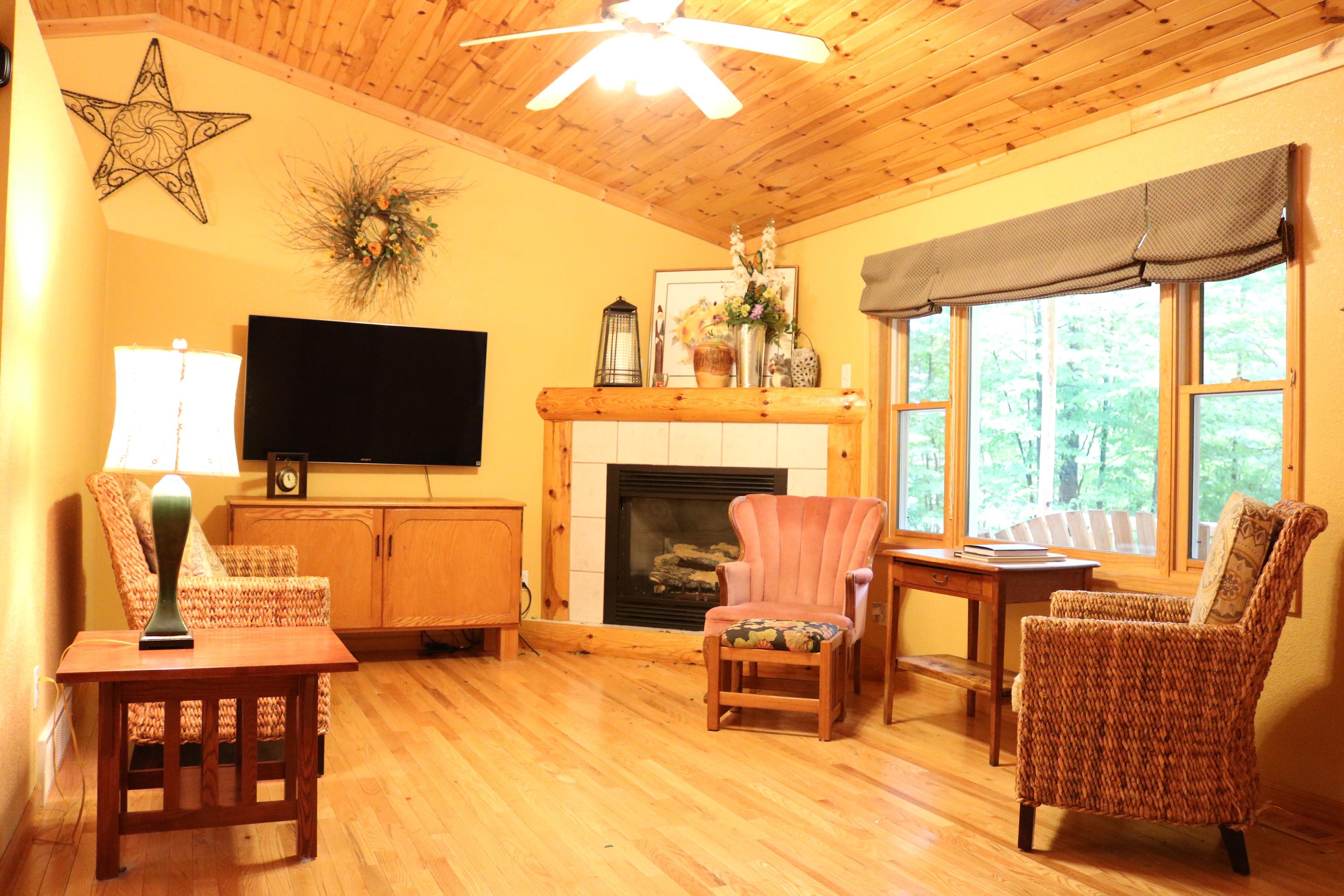 5634 Algonquin Road Gaylord, MI 49735 - Photo 13 of 39 Gallery Image 13