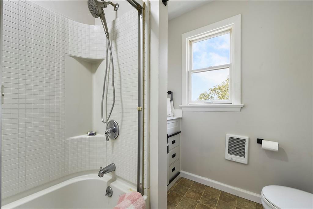 3260 McRoberts Road Pittsburgh, PA 15234 - Photo 19 of 37 Gallery Image 19