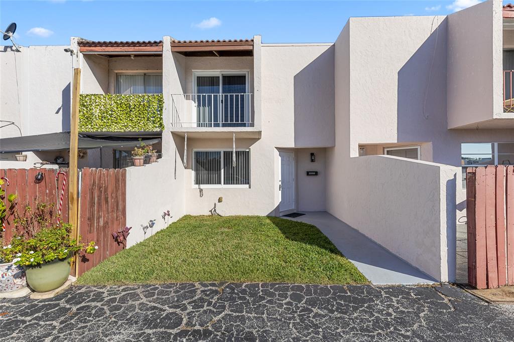 5925 Southwest 36th Court Davie, FL 33314 - Photo 22 of 26