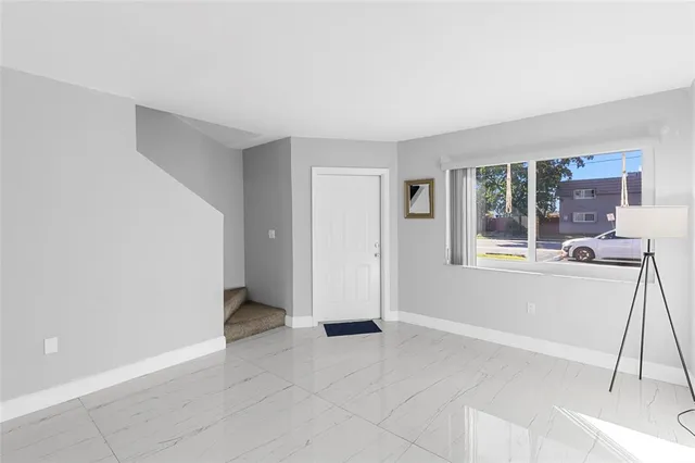 $2,500 | 5925 Southwest 36th Court, Davie, FL 33314