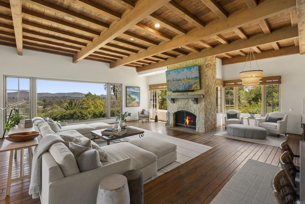 5423 Calzada Del Bosque Rancho Santa Fe, CA 92067 - Photo 2 of 26