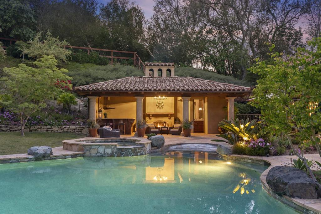 5423 Calzada Del Bosque Rancho Santa Fe, CA 92067 - Photo 22 of 26