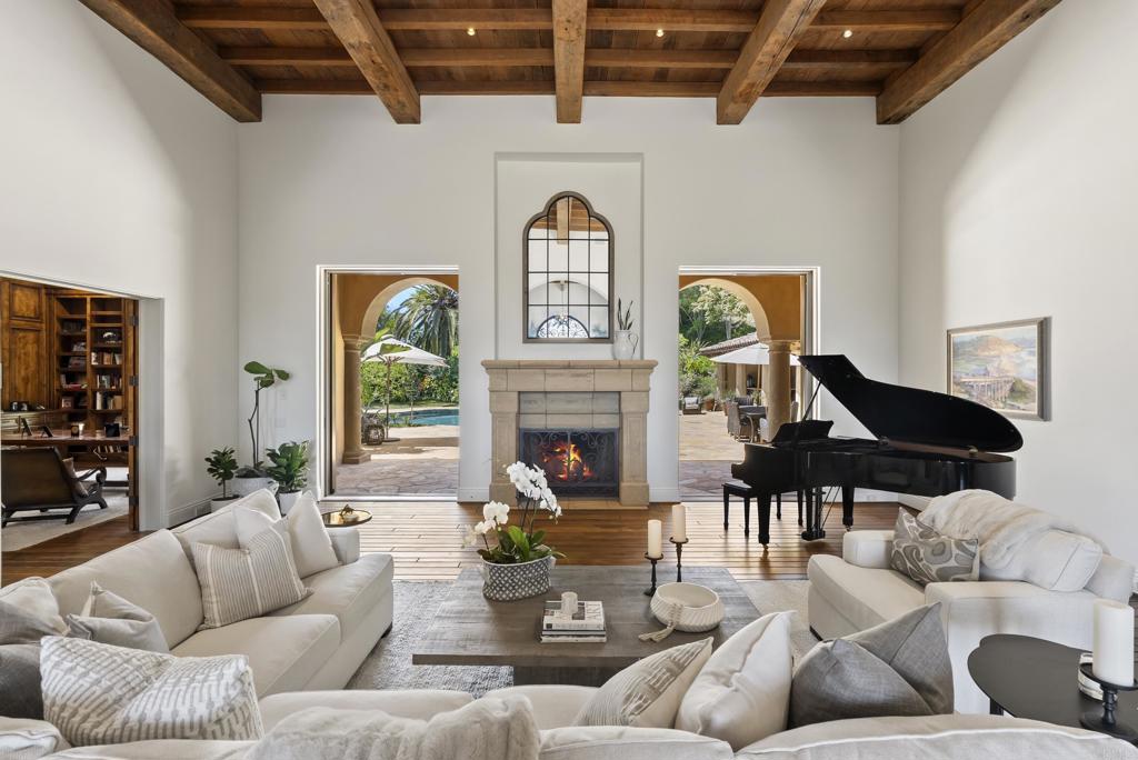 5423 Calzada Del Bosque Rancho Santa Fe, CA 92067 - Photo 7 of 26