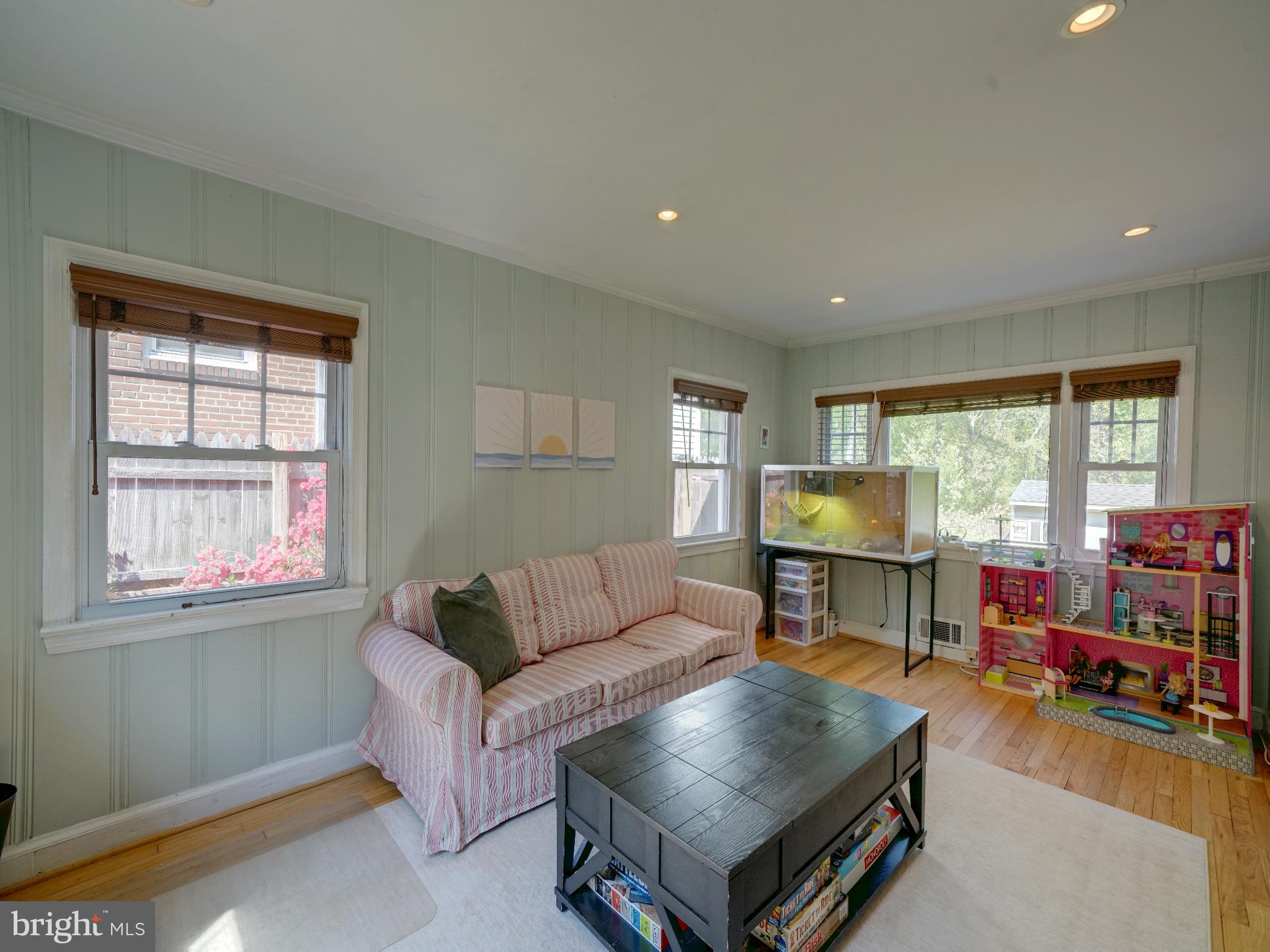 10034 Tenbrook Drive Silver Spring, MD 20901 - Photo 13 of 45