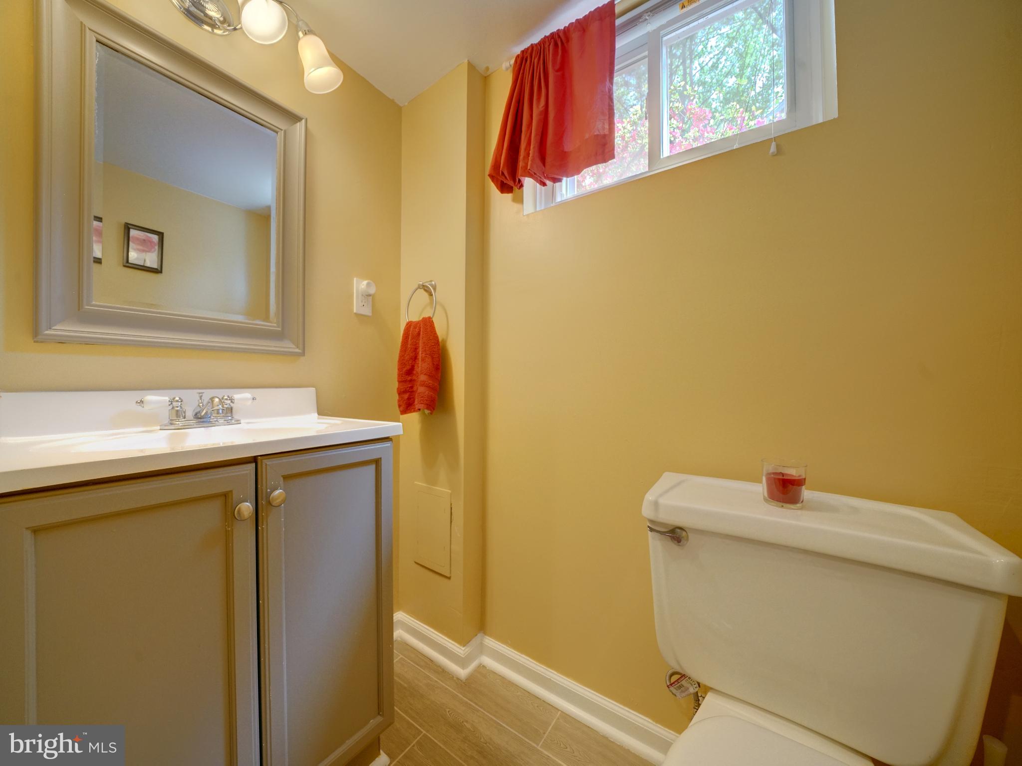 10034 Tenbrook Drive Silver Spring, MD 20901 - Photo 31 of 45