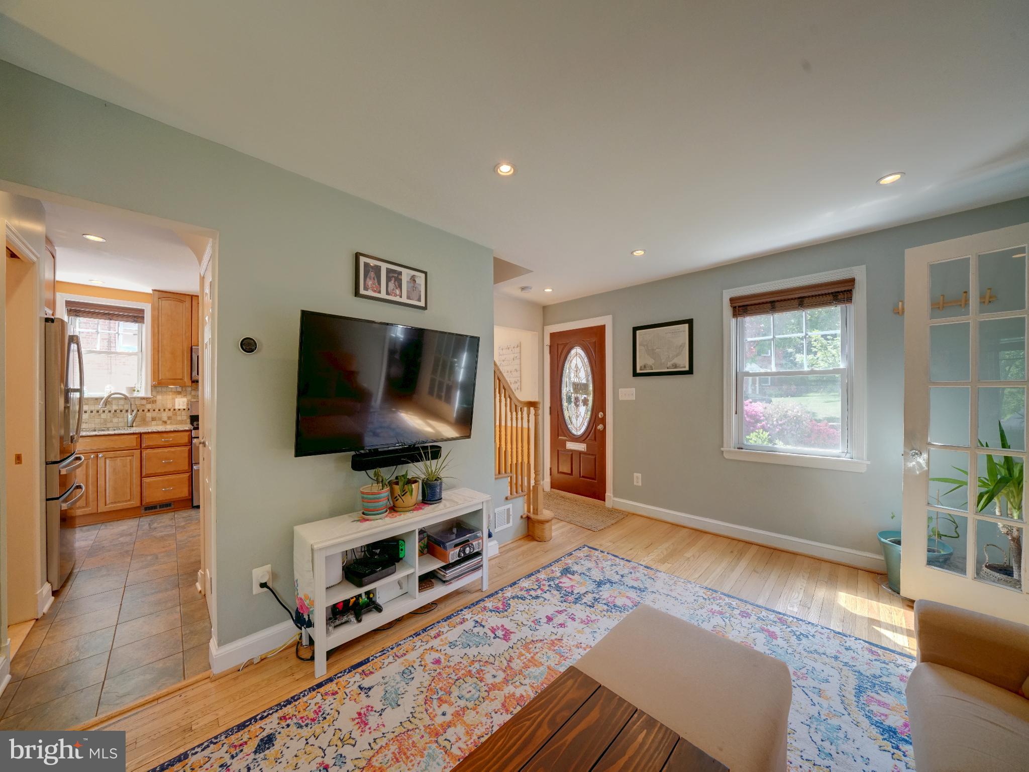 10034 Tenbrook Drive Silver Spring, MD 20901 - Photo 6 of 45