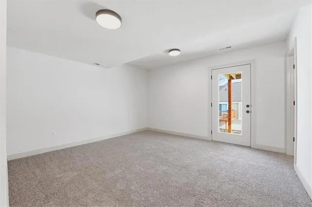 $349,900 | 12701 Applewood Drive, Grandview, MO 64030