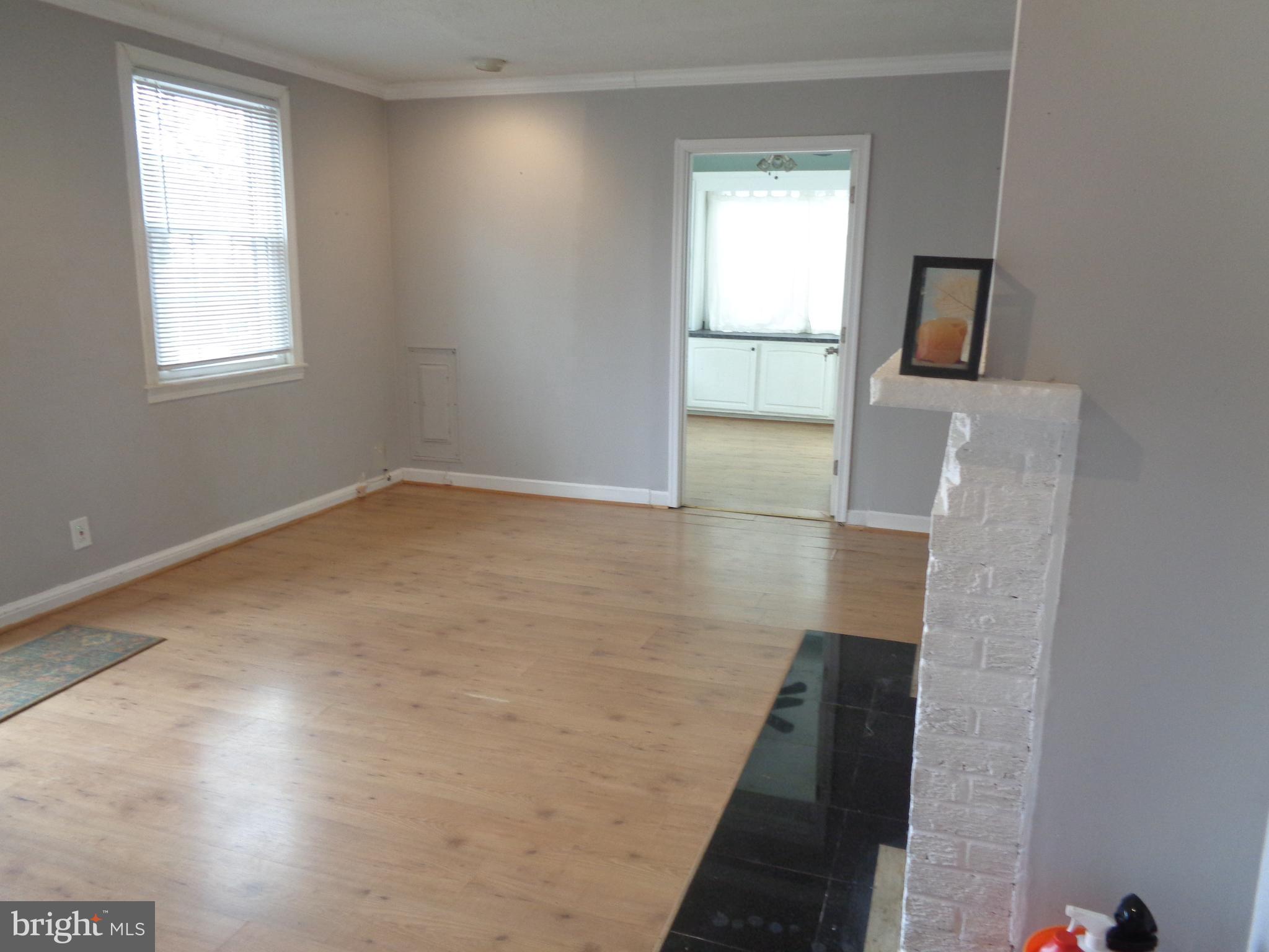 3104 Parker Avenue Silver Spring, MD 20902 - Photo 3 of 20