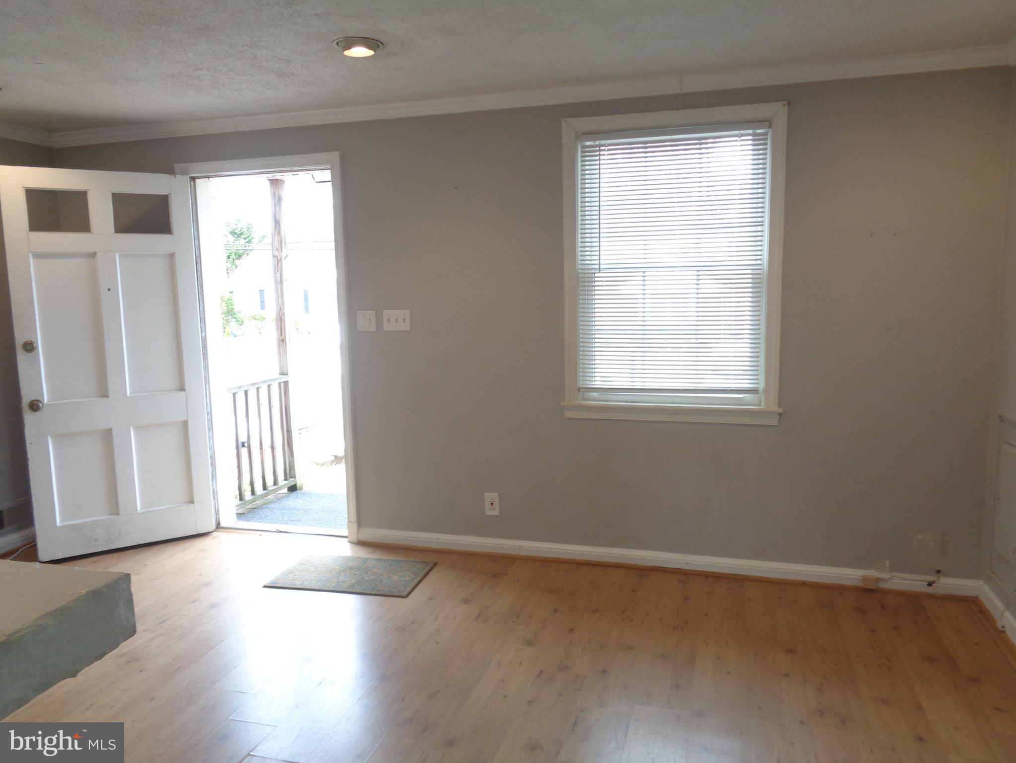 3104 Parker Avenue Silver Spring, MD 20902 - Photo 4 of 20