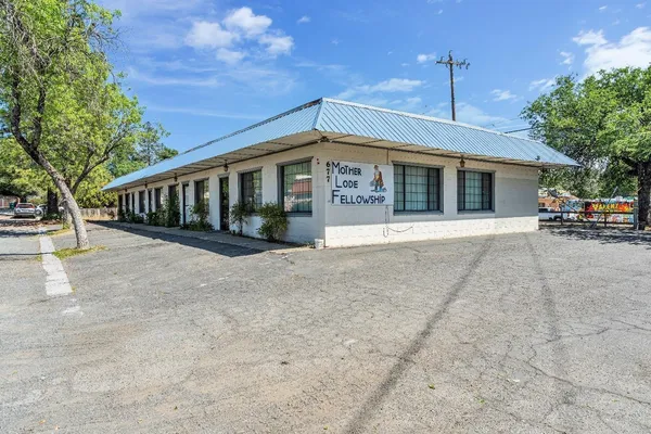 $499,000 | 677 Pleasant Valley Road, Diamond Springs, CA 95619