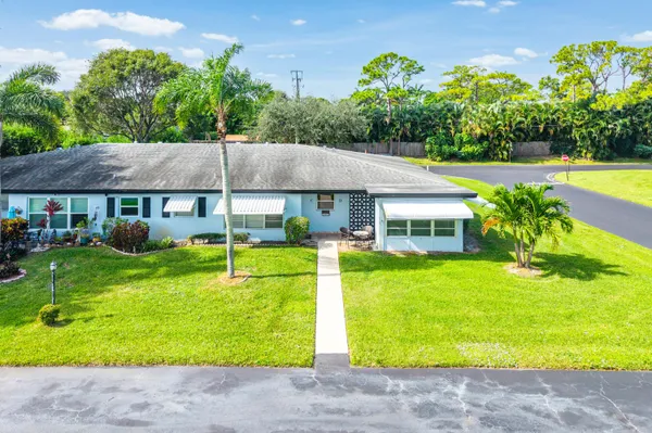 $189,000 | 510 High Point Drive, Unit D, Delray Beach, FL 33445