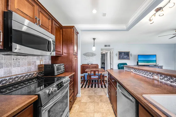 $189,000 | 510 High Point Drive, Unit D, Delray Beach, FL 33445