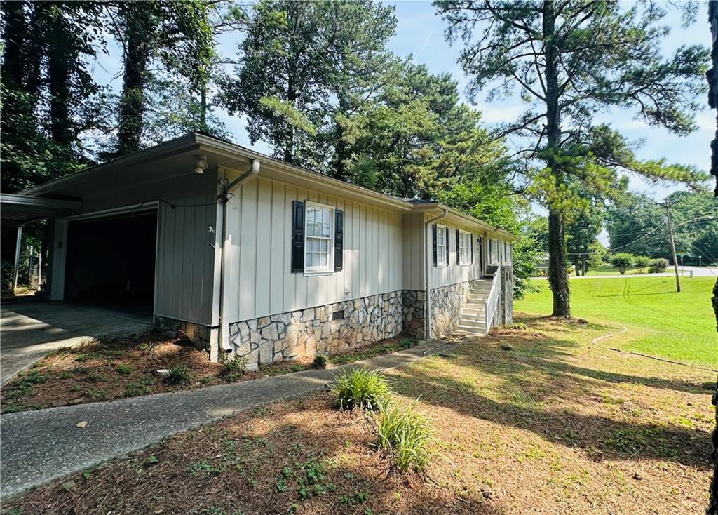 177 Old Rosser Road Stone Mountain, GA 30087 - Photo 2 of 26
