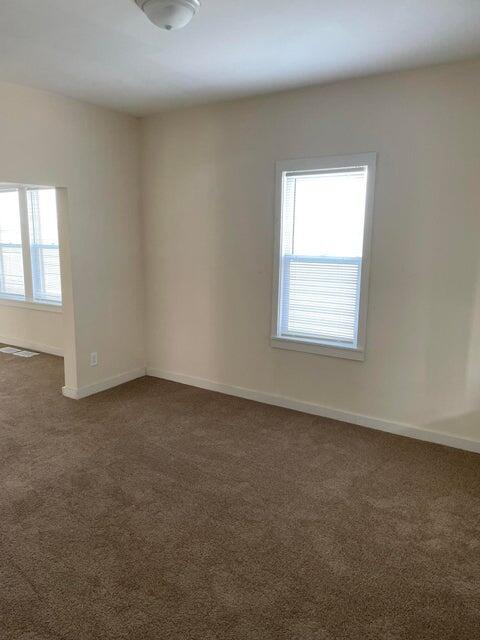 2513 54th Street Kenosha, WI 53140 - Photo 6 of 12 20220511145204482612000000-o