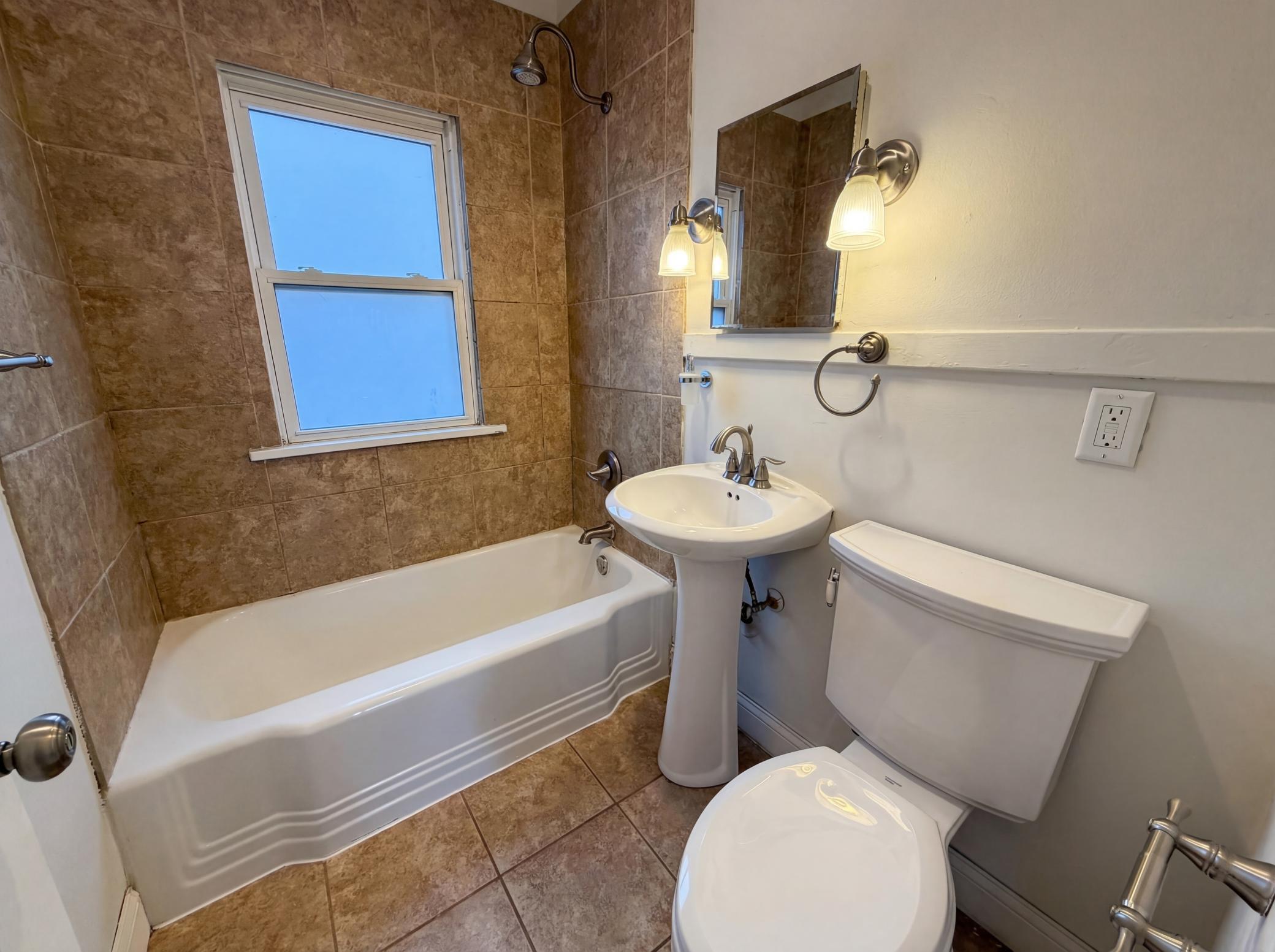 3135 Pierce Street Northeast Minneapolis, MN 55418 - Photo 16 of 17