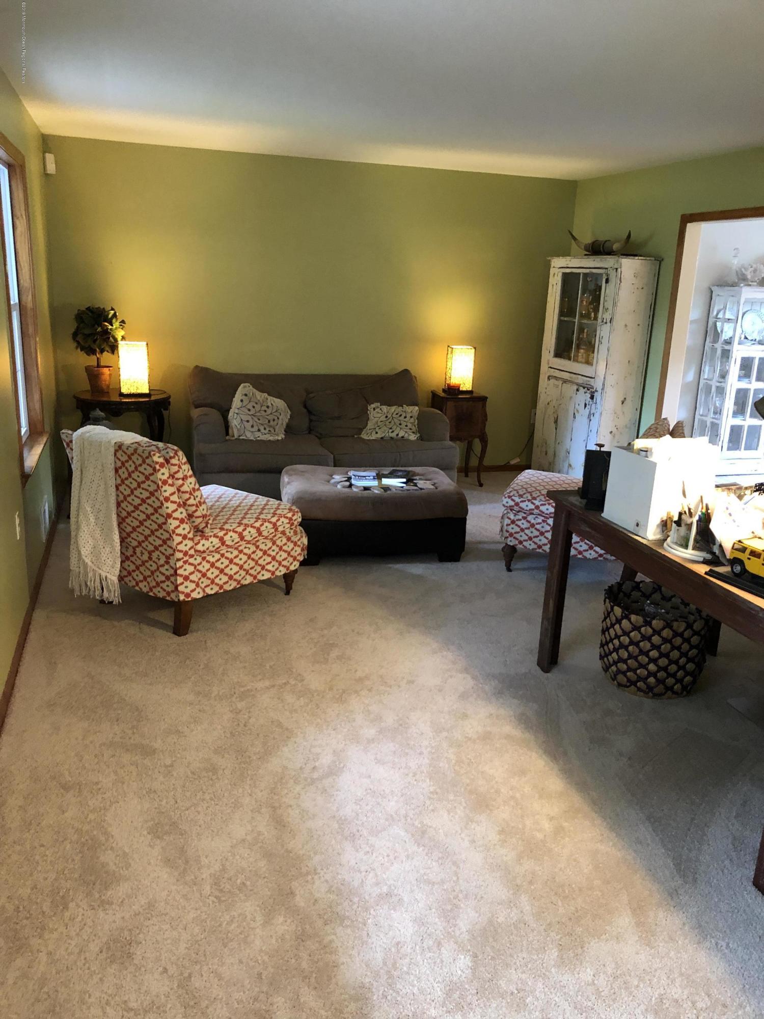 238 Topside Road Manahawkin, NJ 08050 - Photo 6 of 27 D7B63CDA-DF5D-43FC-933B-F5BF3CC6F615