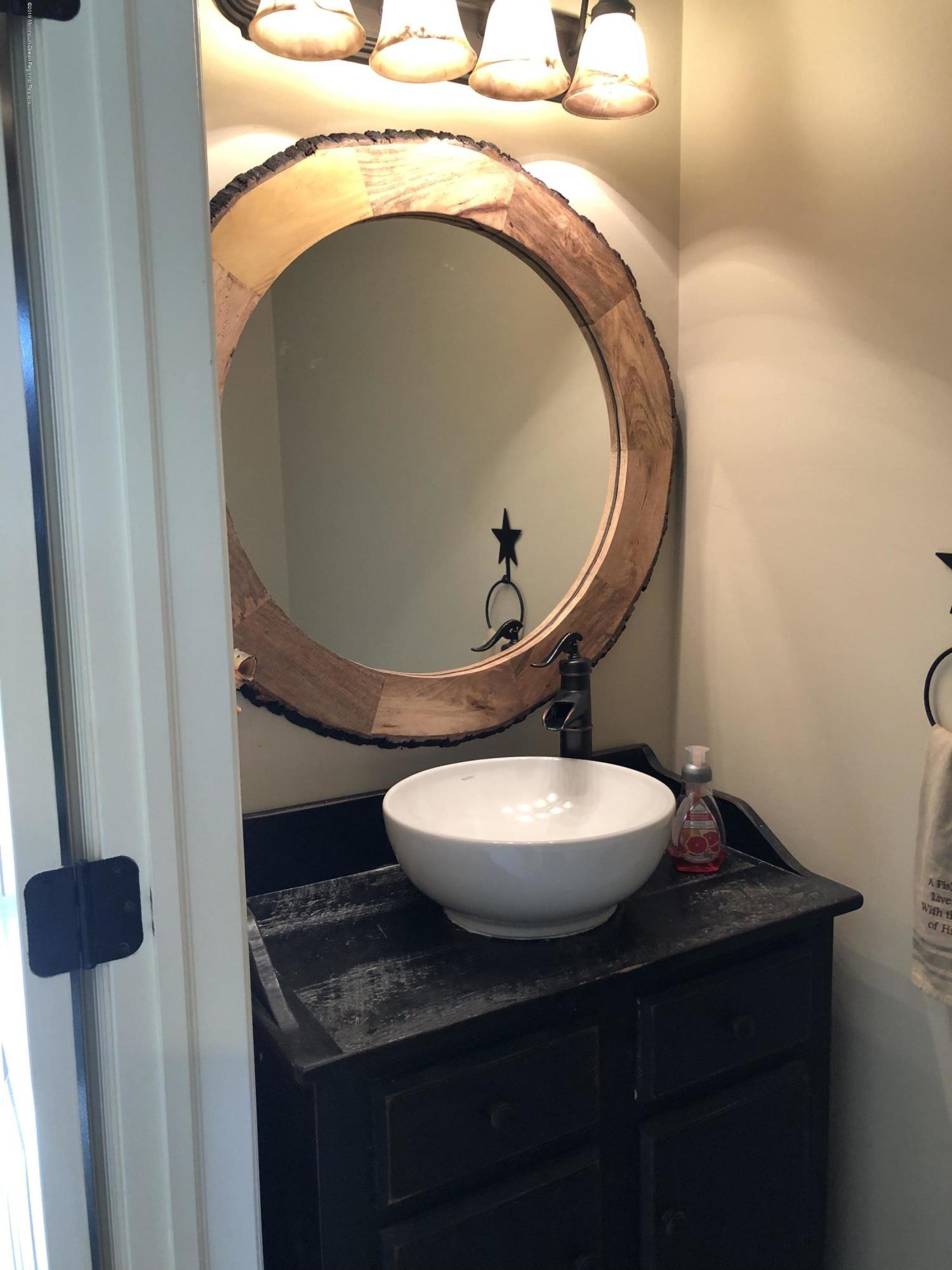 238 Topside Road Manahawkin, NJ 08050 - Photo 7 of 27 A5C172EE-6FB6-4747-A9B9-0EB983720CBB