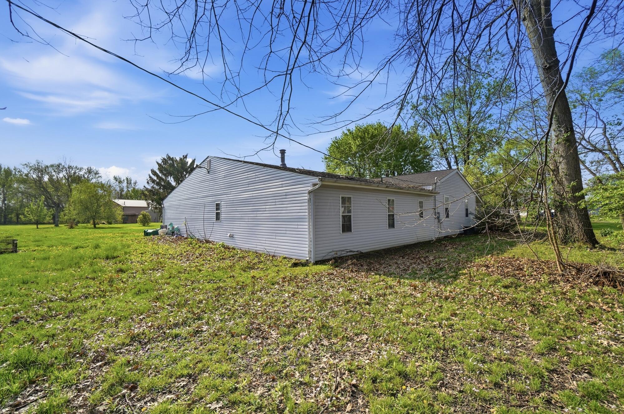 2318 Rodger Road Columbus, OH 43207 - Photo 37 of 41 189